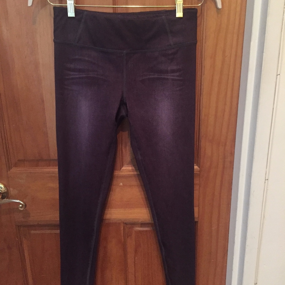 Women's Lucy IndiGO denim like leggings sz S NWOT
